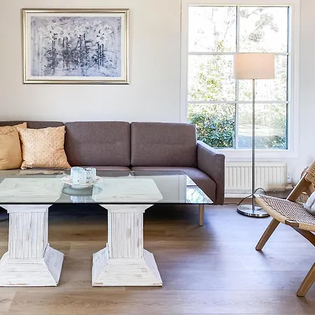 Σπίτι διακοπών 2 Bedroom In *